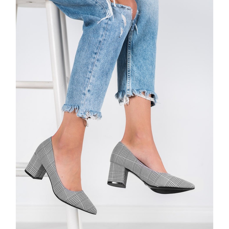 Seastar Pompe controllate bianco nero 2