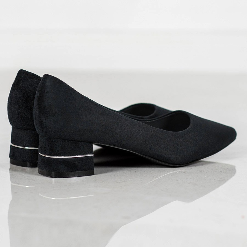 Goodin Décolleté con cintura decorativa nero 2
