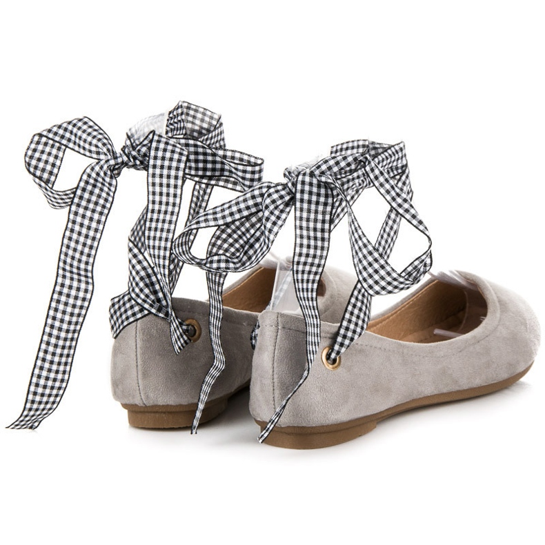 Ch. Creation Ballerine in camoscio con nastro grigio 1