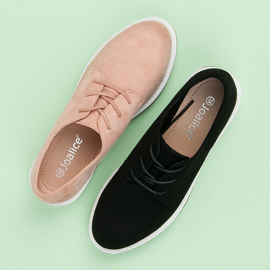 Scarpe in camoscio nero 1