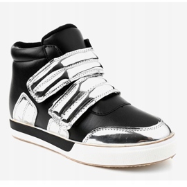 Sneakers nere isolate sulla zeppa GF-ZM26 nero 1