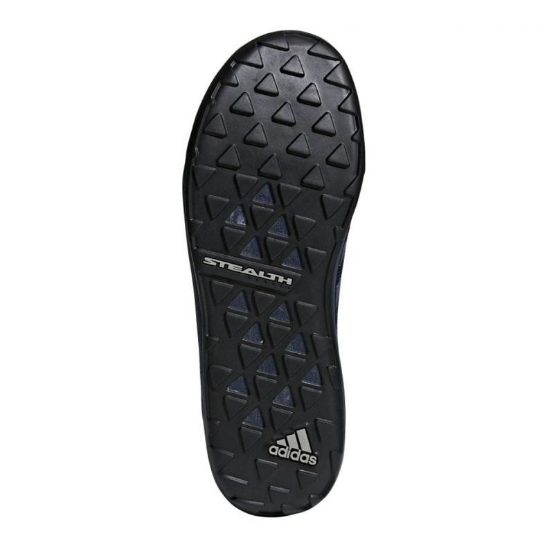 Scarpe Adidas Terrex Swift Solo M CM7633 blu navy 1