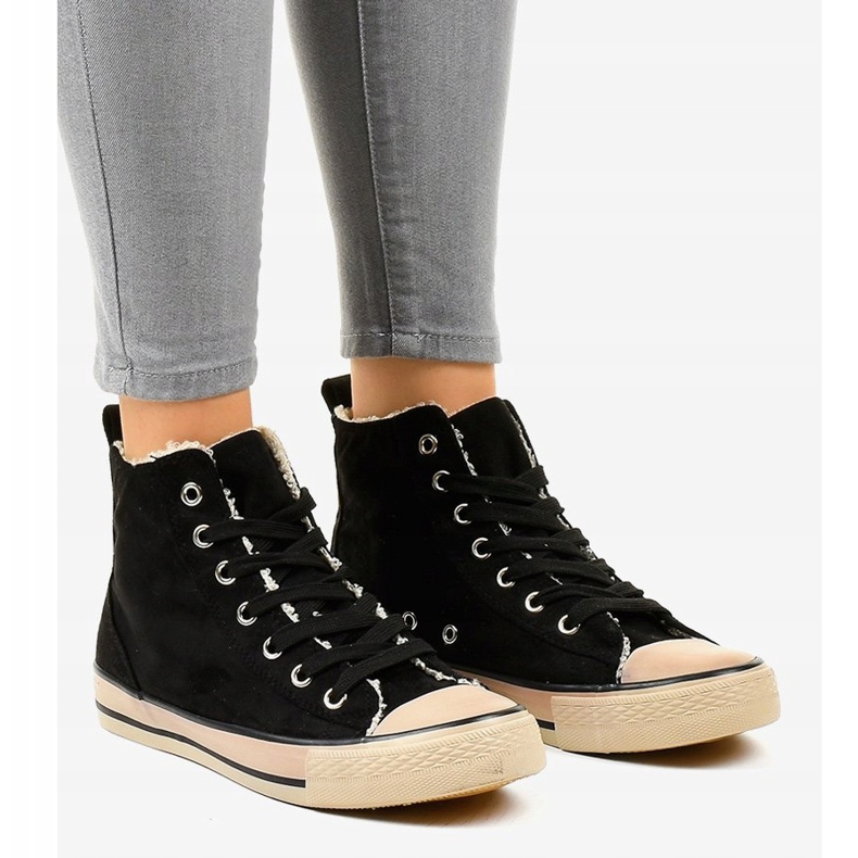 Sneakers nere isolate T-040 nero 1