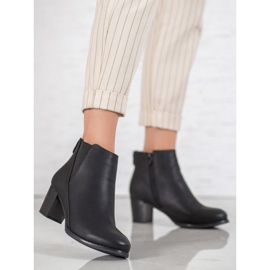 J. Star Stivali alla moda nero 2