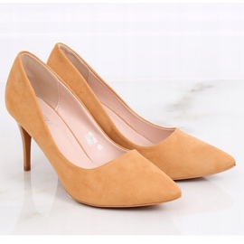 Décolleté su un comodo tacco cammello NF-49P Camel giallo 1