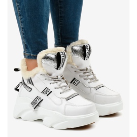 Sneakers bianche da donna isolate D80-31 bianca 1