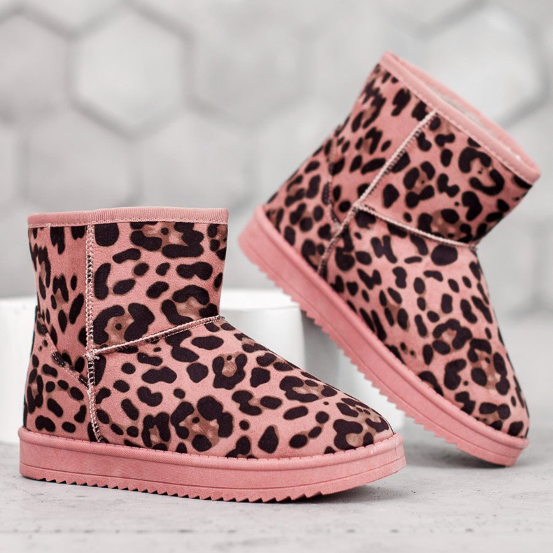 SDS Mukluki rosa a pois 1