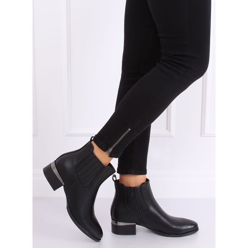Stivaletti Chelsea neri da donna 3303 Nero 1
