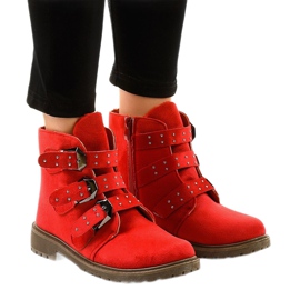 Stivaletti bassi in camoscio rosso con fibbie TL95-4 1