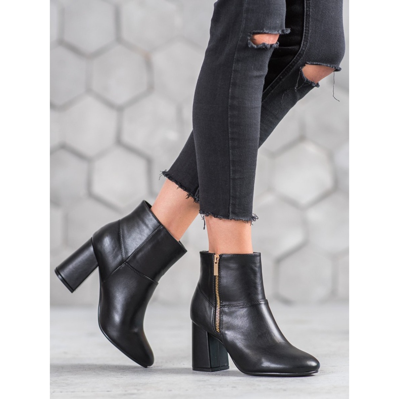 Tina&Co Stivali eleganti in ecopelle nero 1