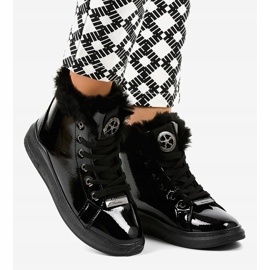 Sneakers laccate nere calde TL135-6 nero 2
