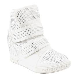 Sneakers bianche con zeppa con borchie KLS-112-3 bianco 1