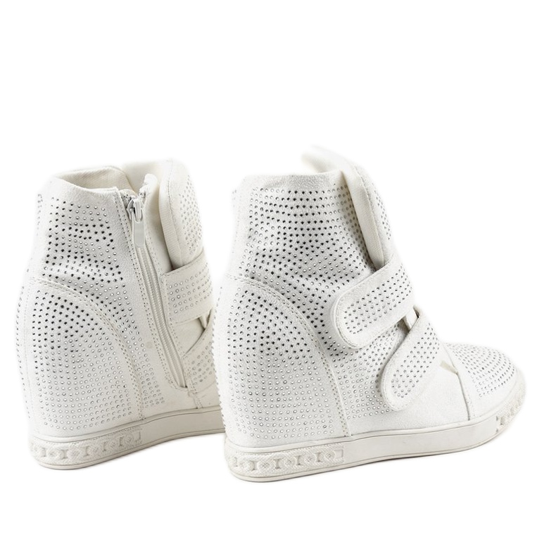 Sneakers bianche con zeppa con borchie KLS-112-3 bianca 2