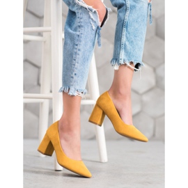 Seastar Pompe eleganti giallo 1