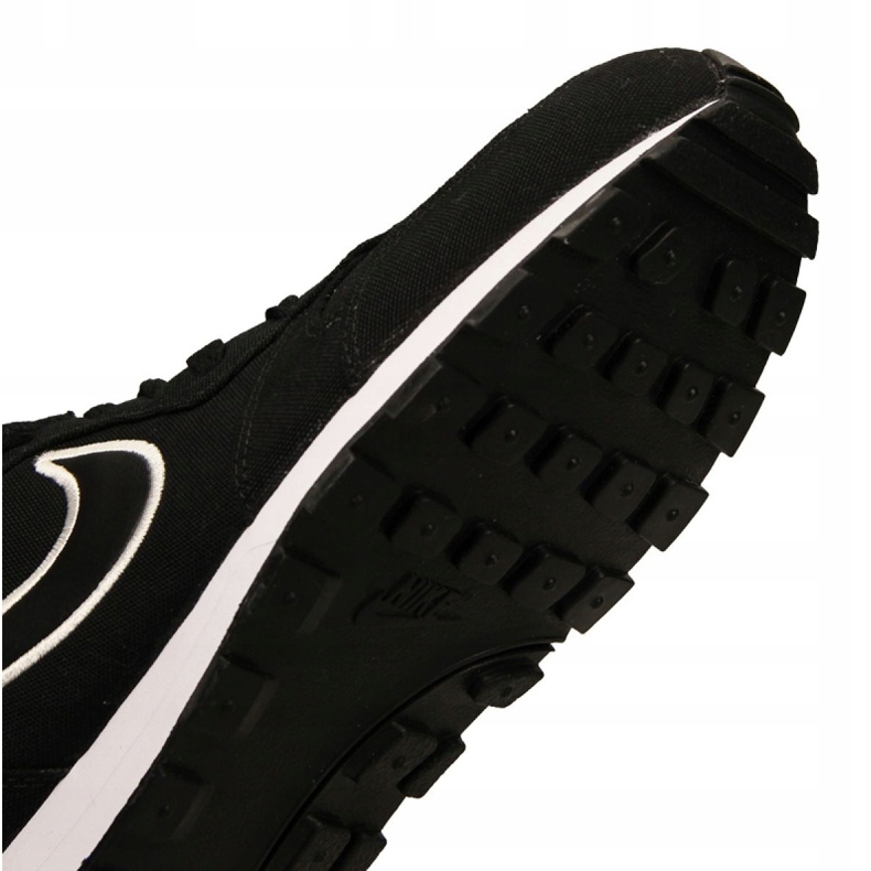 Nike Md Runner 2 Se M AO5377-001 nero 2