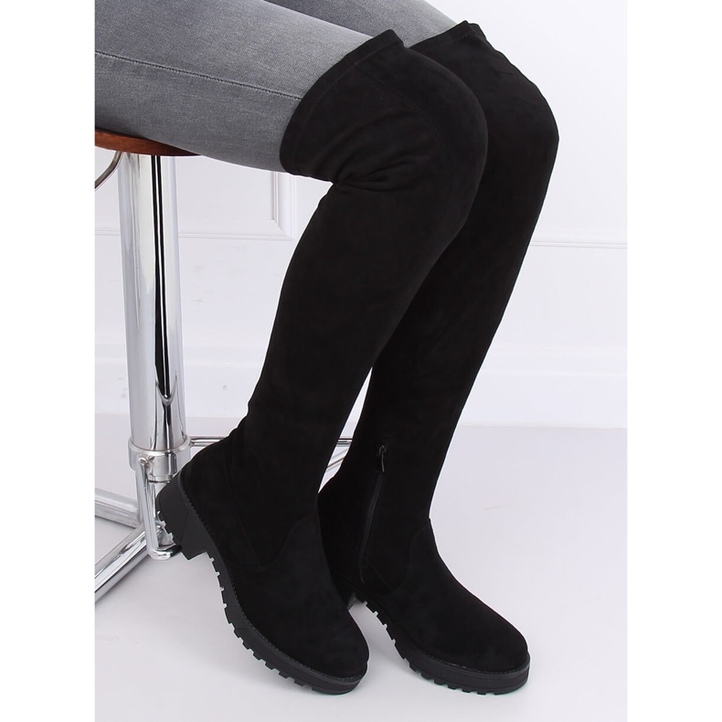 Stivaletti in camoscio nero 8056-GG Black 2