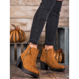 SHELOVET Stivali comodi sulla piattaforma marrone 1