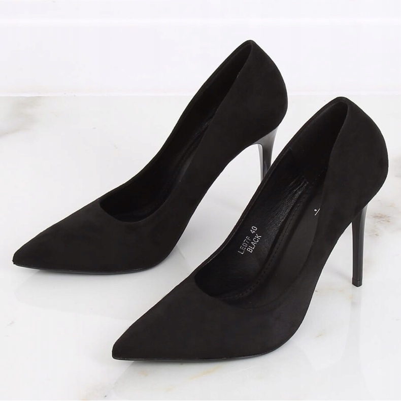 Décolleté su camoscio nero LE07P Stiletto nero 1