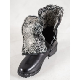 SDS Caldi lavoratori sulla piattaforma nero 1