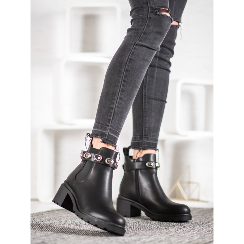 Forever Folie Stivaletti Chelsea con cintura decorativa nero 2