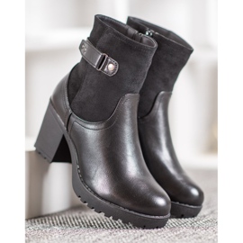 J. Star Stivali caldi sul post nero 2