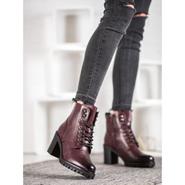 M.Daszyński Stivaletti stringati su un palo rosso 1