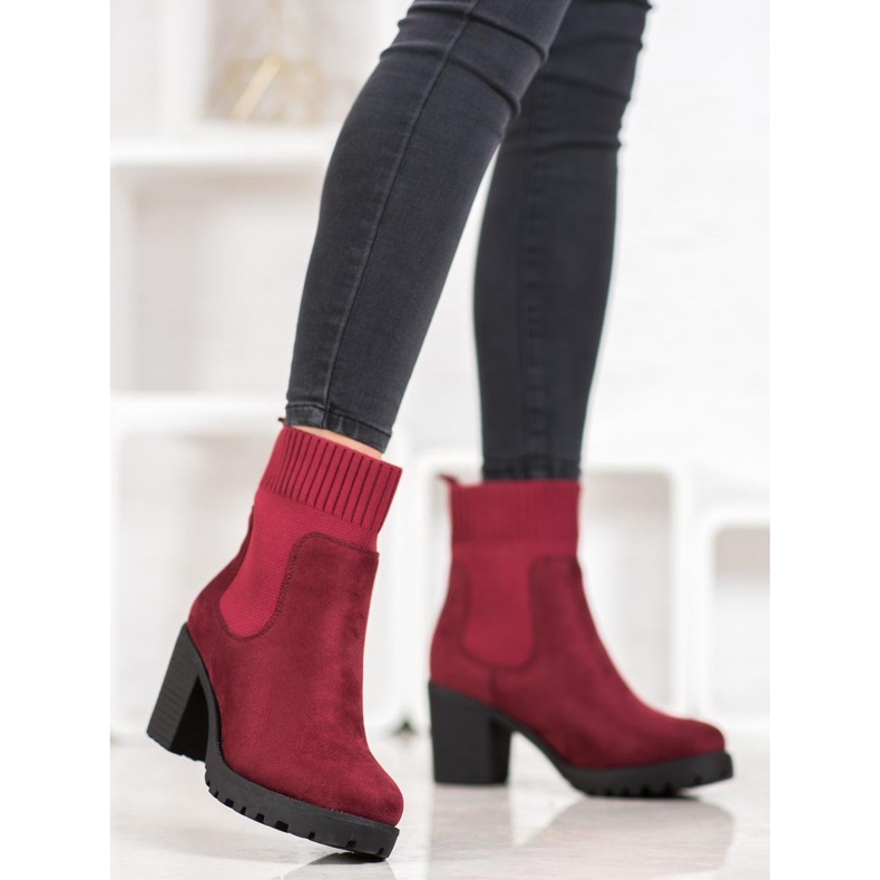 Erynn Stivali Chelsea slip-on su un palo rosso 1