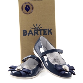Girls 'Leather Ballerinas con un arco 45418 blu navy bartek 3