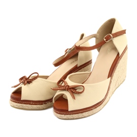 Vices Sandali con zeppa da donna marrone 3