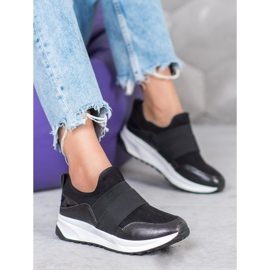 SHELOVET Scarpe slip-on sulla piattaforma nero 1