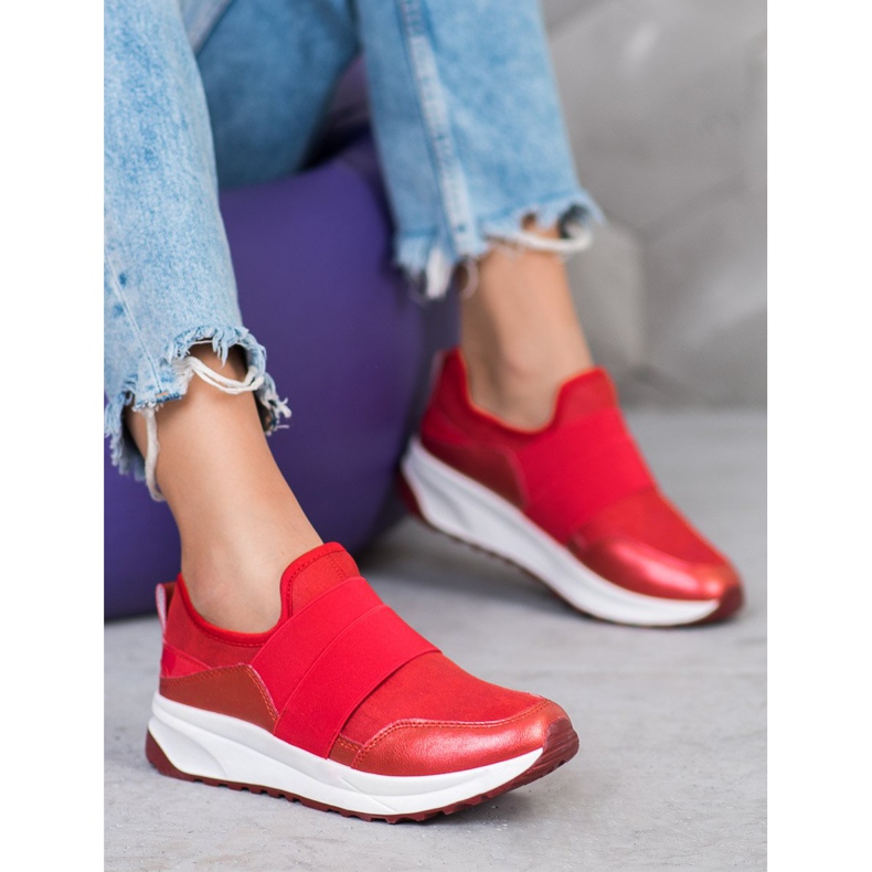 SHELOVET Scarpe slip-on sulla piattaforma rosso 1