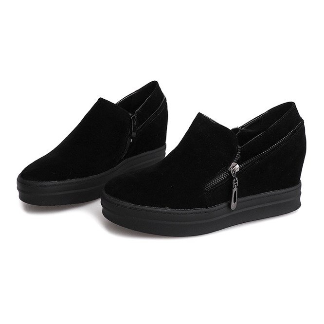 Sneakers In Pelle Scamosciata Con Zeppa 9168 Nere nero 1