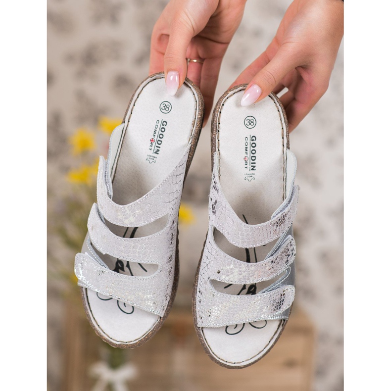 Goodin Pantofole in pelle argento grigio 1
