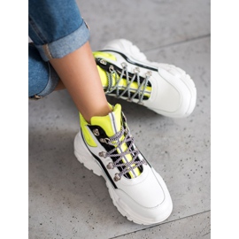 Ideal Shoes Stivali alla moda bianca multicolore giallo 3