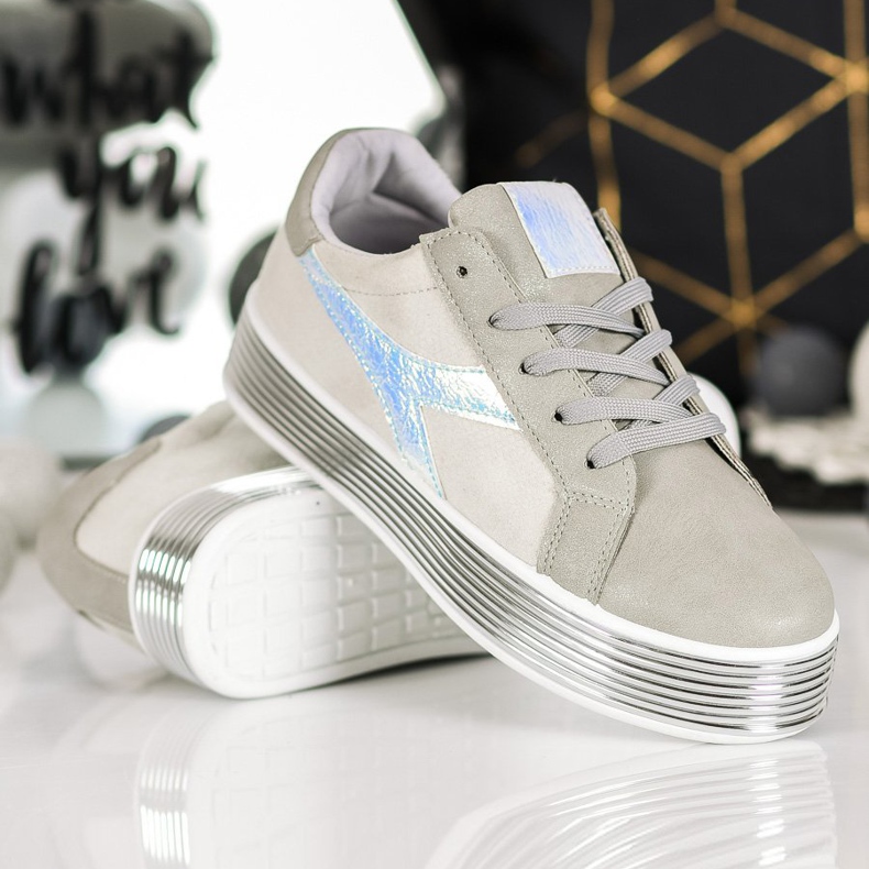 Ideal Shoes Sneakers Con Effetto Holo grigio 1