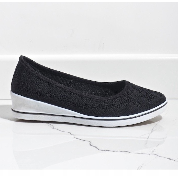 Sneakers nere sulla zeppa 1145-Y nero 1