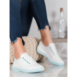 SHELOVET Sneakers leggere traforate bianco 2