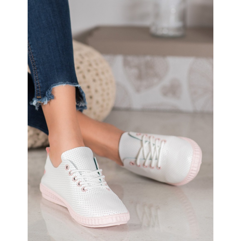 SHELOVET Sneakers leggere traforate bianca 2