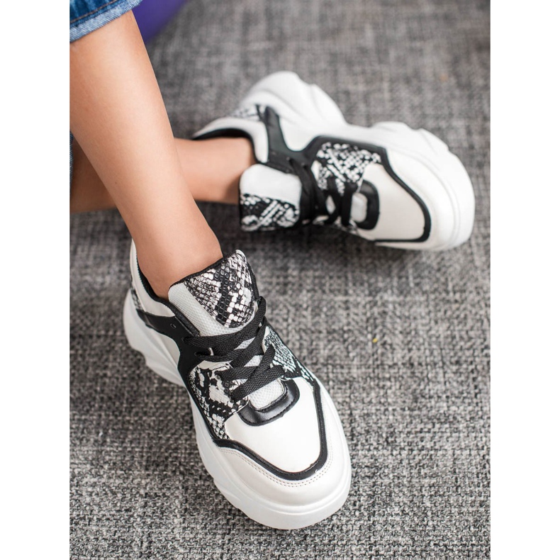 Weide Sneakers alla moda in ecopelle bianca nero 1