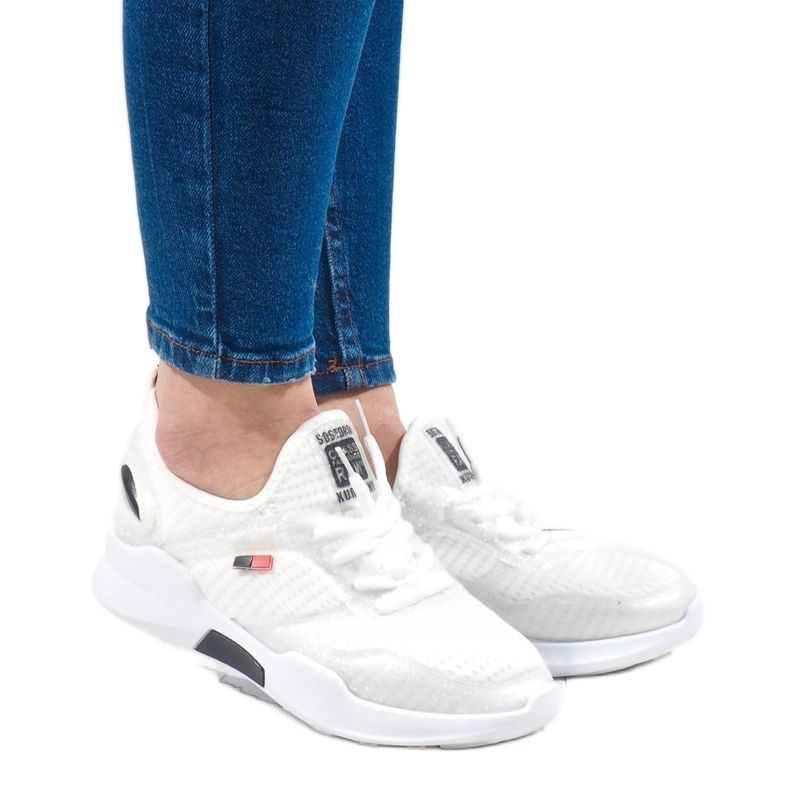 Scarpe sportive da donna bianche SH801-9-D bianco 1