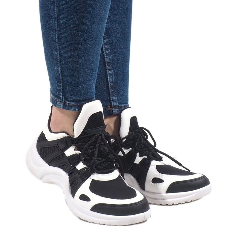 Sneakers nere per scarpe sportive D1902-13 bianca nero 1