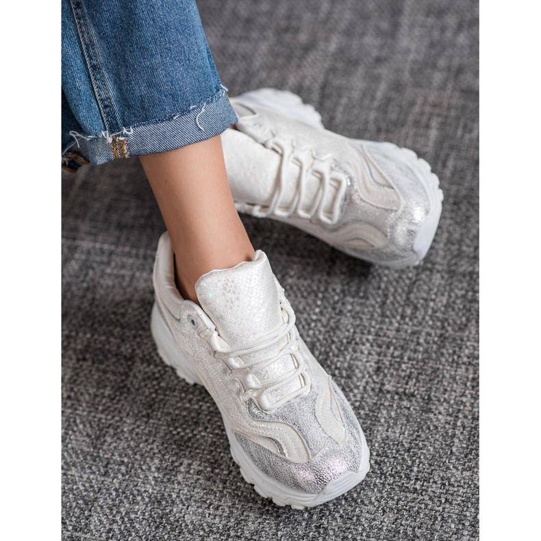 Small Swan Scarpe da ginnastica bianche alla moda bianca 1