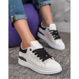 SHELOVET Sneakers Sulla Piattaforma Con Ecopelle bianco 1