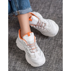 SHELOVET Scarpe Da Ginnastica Sulla Piattaforma bianco 1