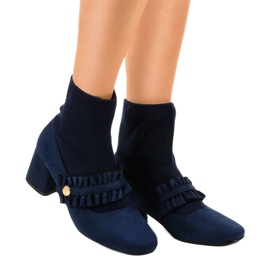 Décolleté in velluto blu navy sul post JM8118Y 1