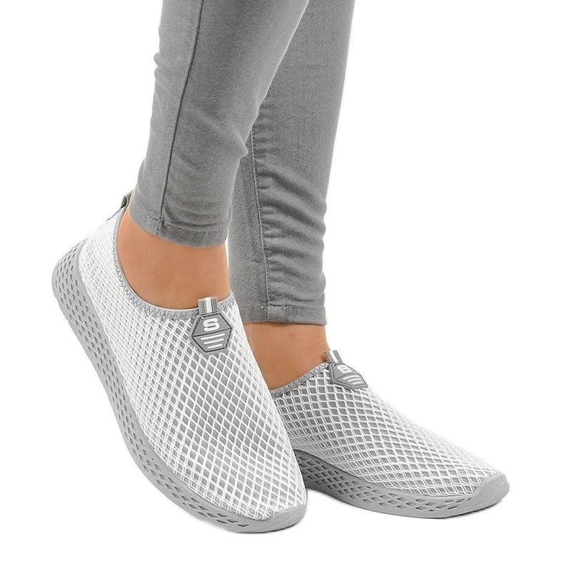 Scarpe sportive da donna grigie SJ1890-2 grigio 2