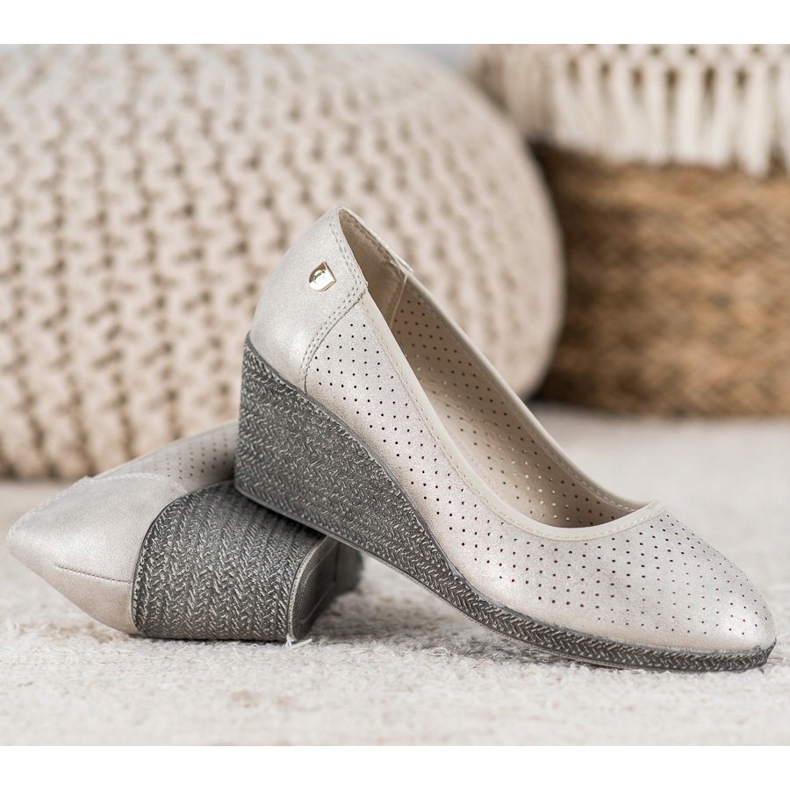 Pompe con zeppa leggera beige 2