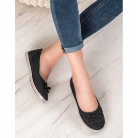 SHELOVET Ballerine traforate nero 1