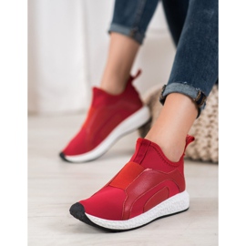 Bona Scarpe rosse sulla piattaforma rosso 1