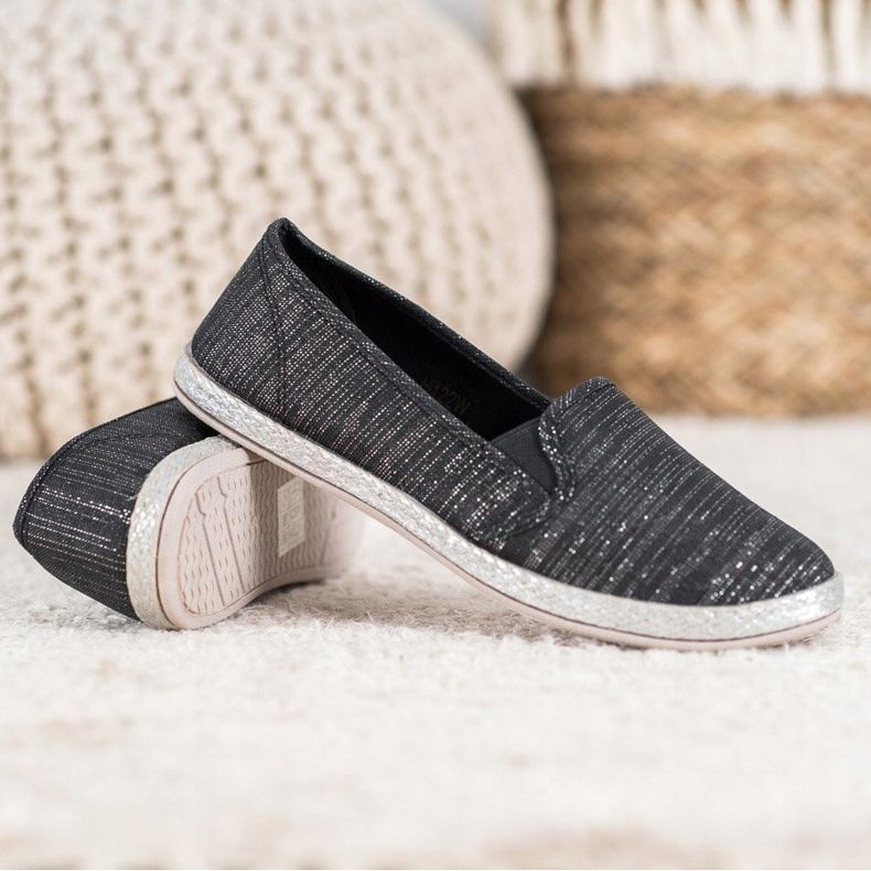 SHELOVET Comode scarpe slip-on nero 1